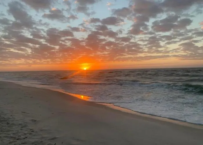 Apartment Salty Feet Retreat - Ocean Breeze East - 3 Br Pensacola