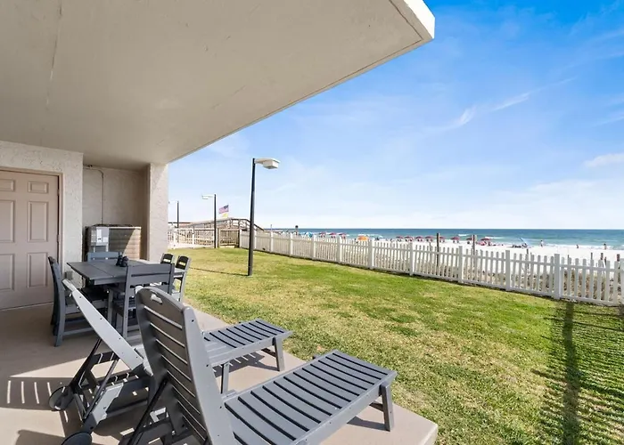 Salty Feet Retreat - Ocean Breeze East - 3 Br * Pensacola
