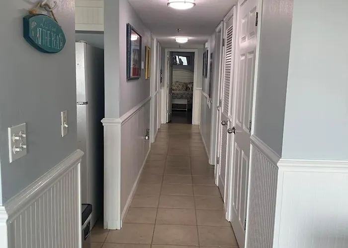 Apartment Salty Feet Retreat - Ocean Breeze East - 3 Br Pensacola