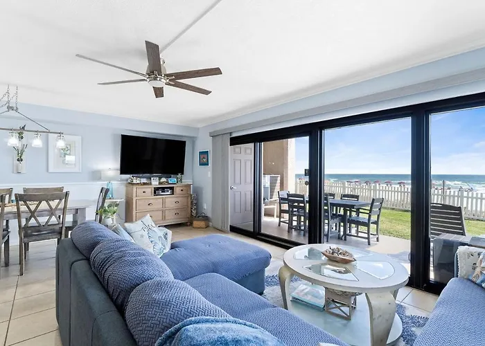 Apartment Salty Feet Retreat - Ocean Breeze East - 3 Br *
